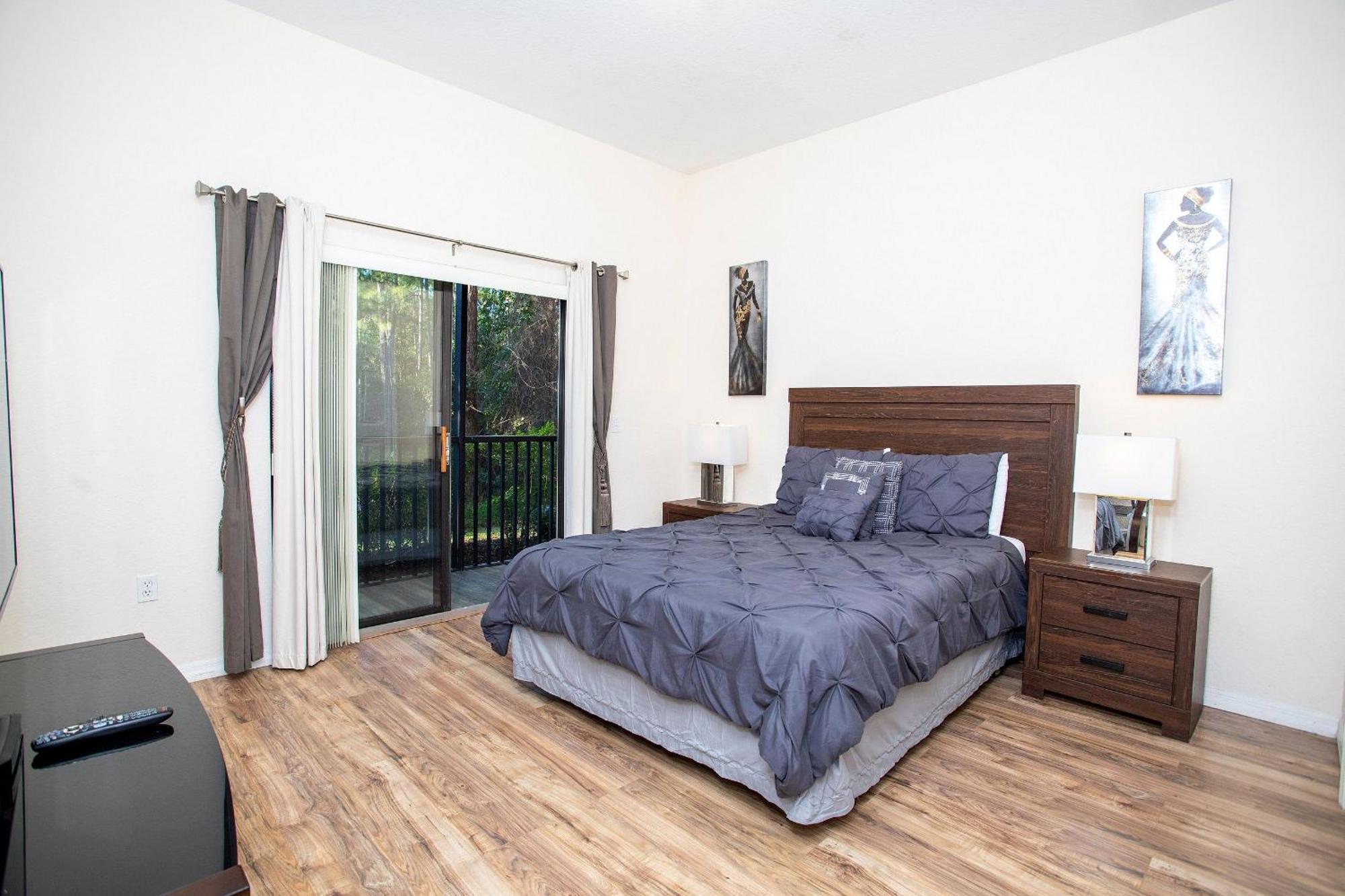 Modern 3br Near W/ Perks Apartment