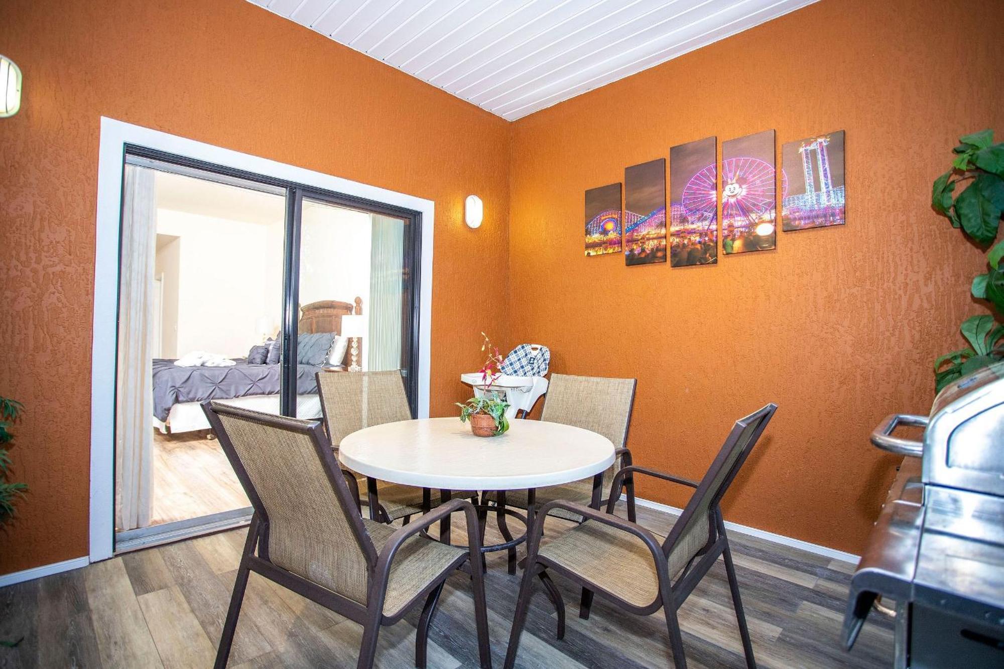 Apartment Modern 3br Near W/ Perks *