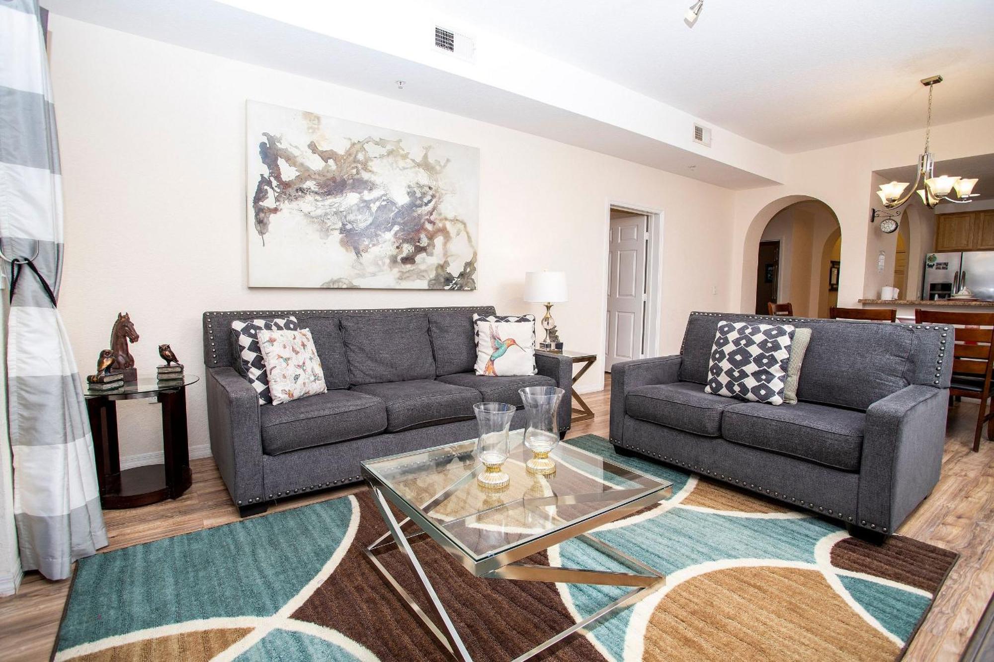 Apartment Modern 3br Near W/ Perks Kissimmee
